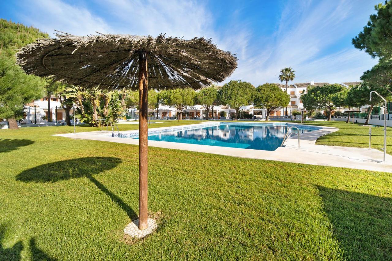 Apartamento Carrajolilla Apartment Chiclana de la Frontera Bagian luar foto
